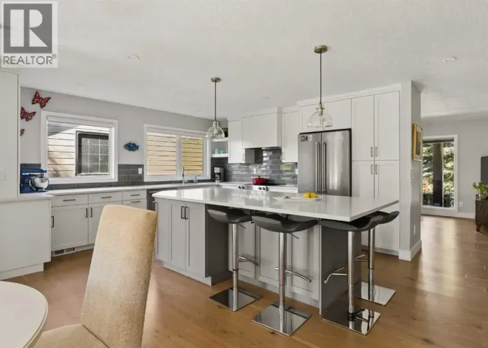 127 Parkglen Crescent SE, Calgary