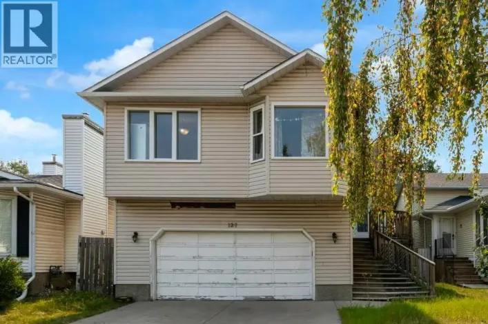 127 Scenic Cove Circle NW, Calgary