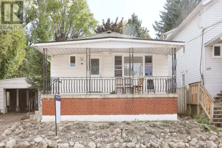 127 WHITNEY AVENUE, Hamilton