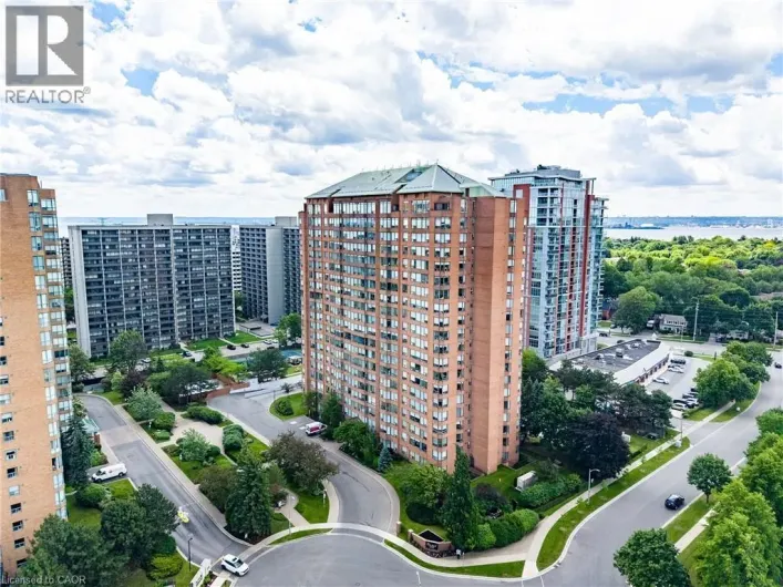1270 MAPLE CROSSING Boulevard Unit# 1004, Burlington