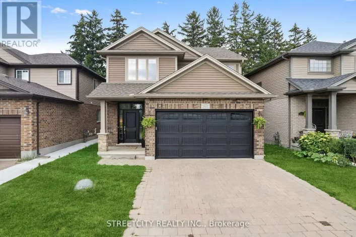 1271 HOWLETT CIRCLE, London North