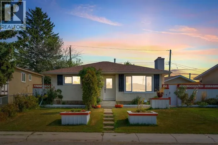 1271 Penedo Crescent SE, Calgary
