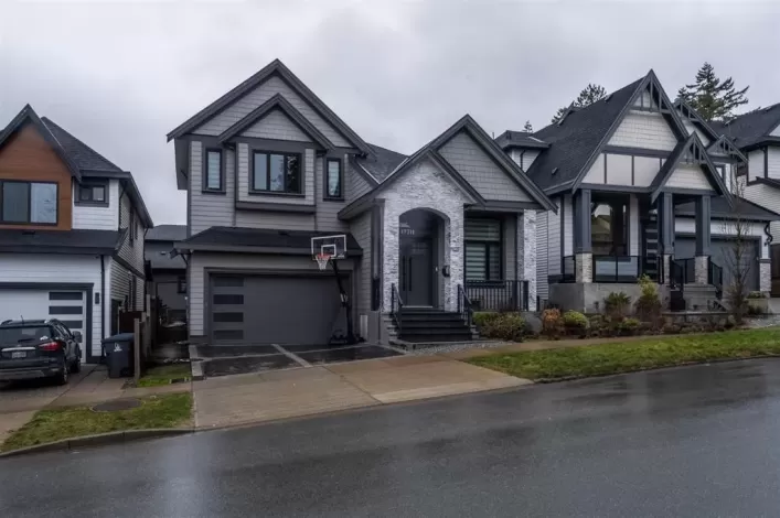 12711 104A AVENUE, Surrey