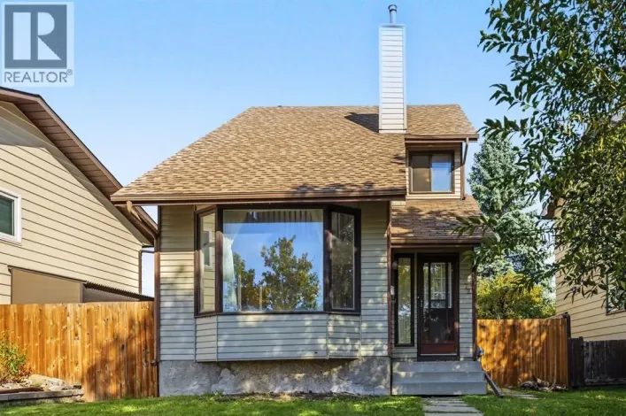 1272 Berkley Drive NW, Calgary