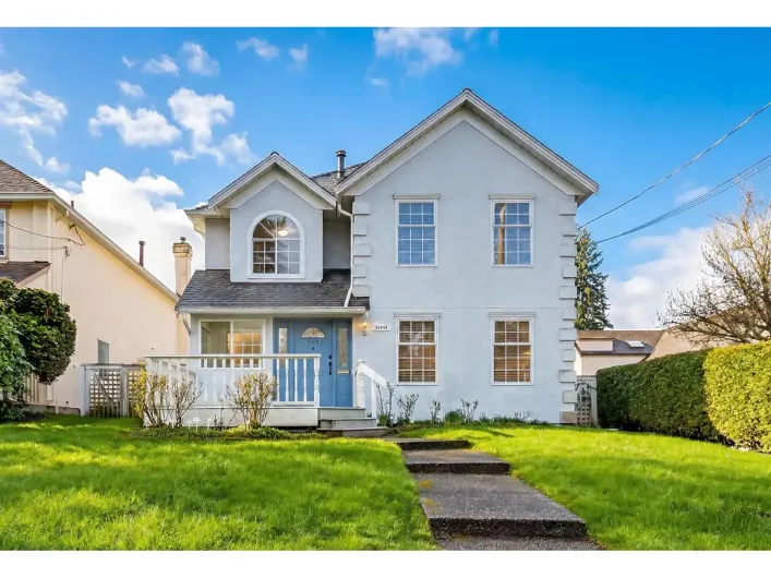 12724 28 AVENUE, Surrey