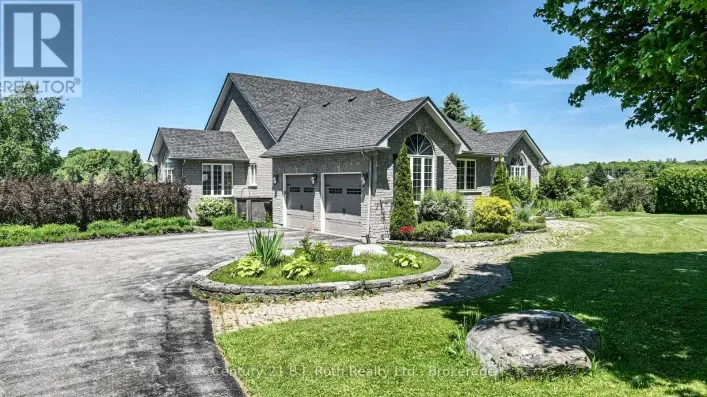 House for sale: 1273 HAWK RIDGE CRESCENT, Severn