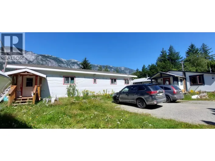 1276 MACKENZIE HIGHWAY, Bella Coola