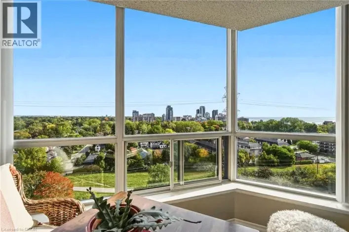 1276 MAPLE CROSSING Boulevard Unit# 1406, Burlington