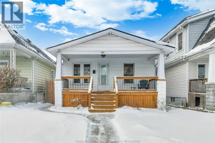 1277 Lincoln, Windsor