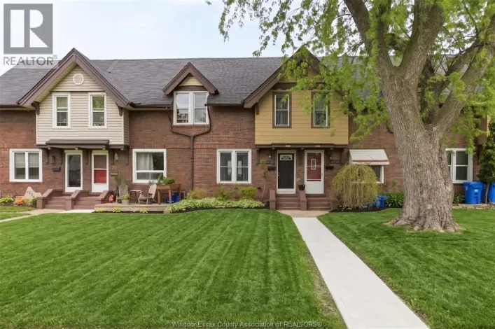 1278 MONMOUTH ROAD, Windsor