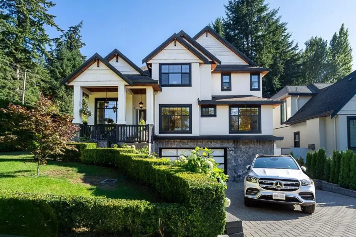 12798 26B AVENUE, Surrey