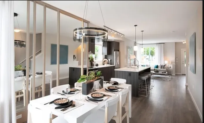 128 15111 EDMUND DRIVE, Surrey