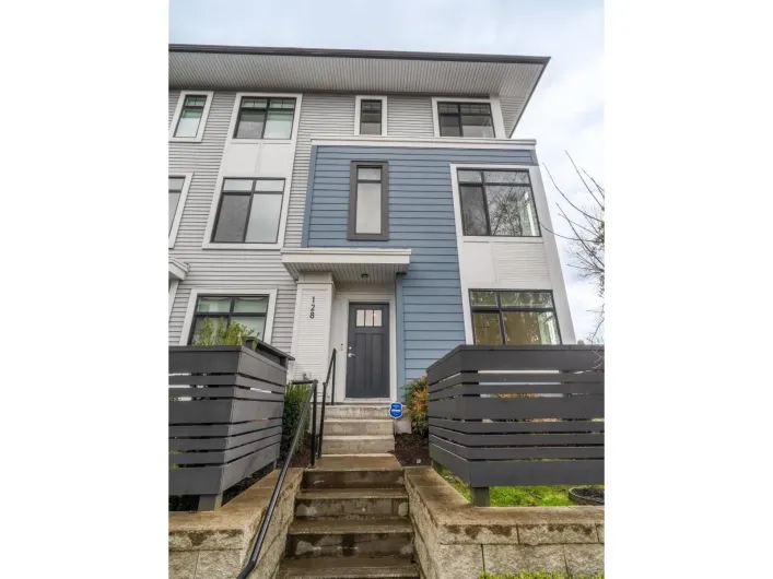 128 15235 SITKA DRIVE, Surrey