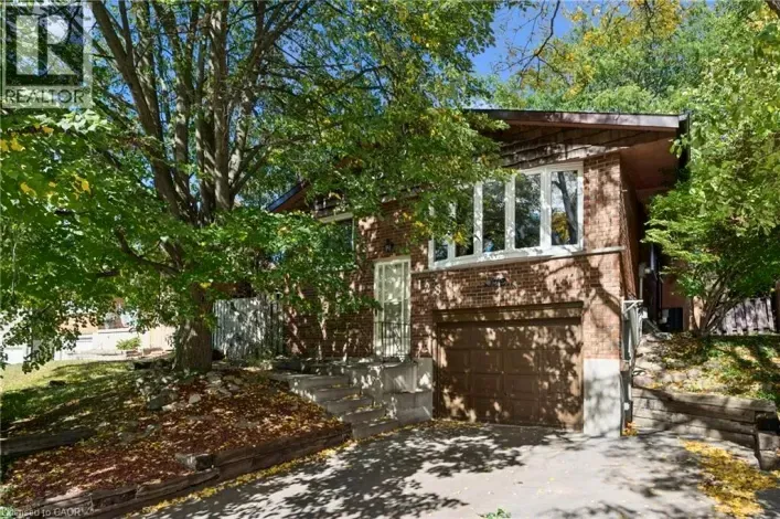 128 BRIAR KNOLL Drive, Kitchener