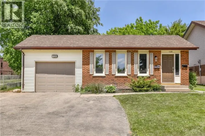 128 CARLYLE Drive Unit# Lower, Kitchener