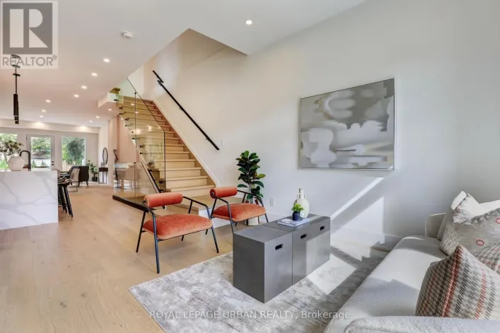 128 FLOYD AVENUE, Toronto