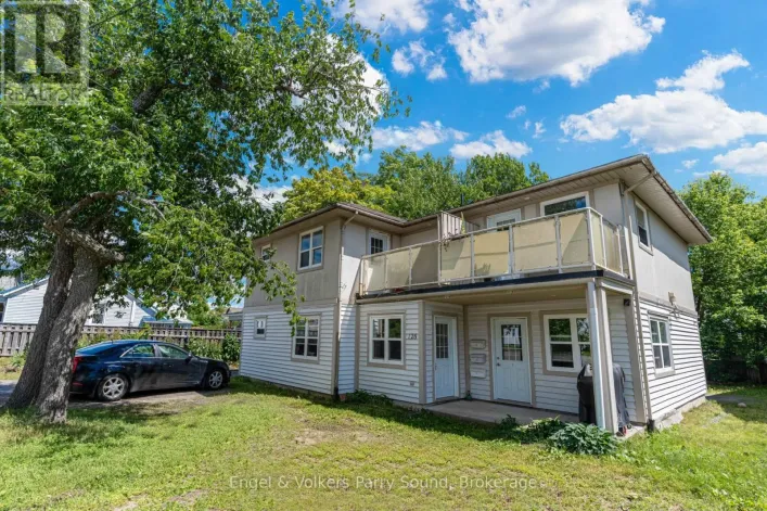 128 ISABELLA STREET, Parry Sound