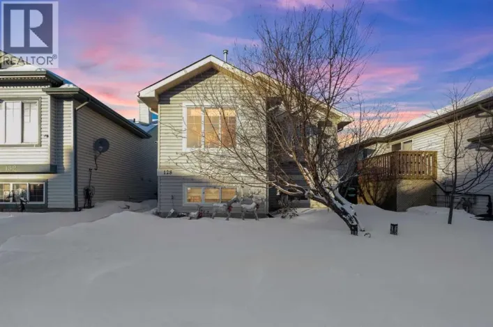 128 Parry Crescent, Fort McMurray