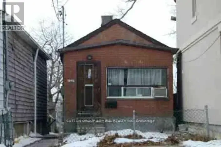 128 SPEARS STREET, Toronto