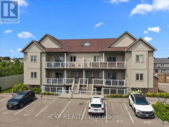 128 STERNES PRIVATE, Ottawa