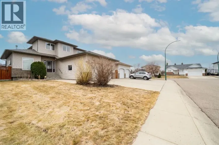 128 Stratton Close SE, Medicine Hat