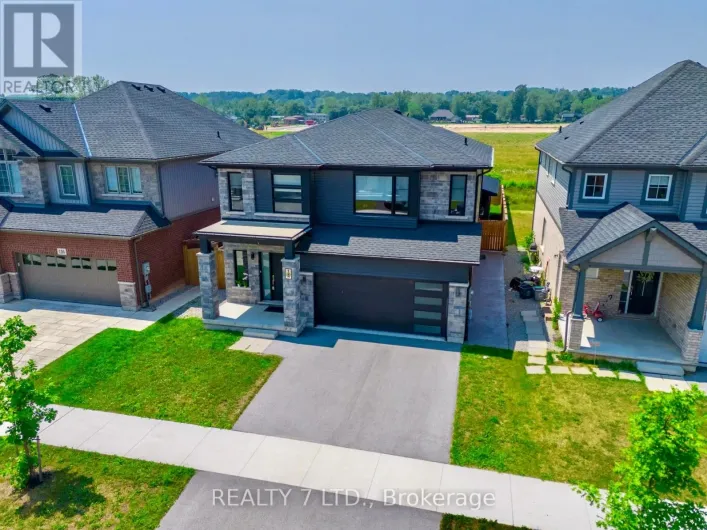 128 SUSAN DRIVE, Pelham