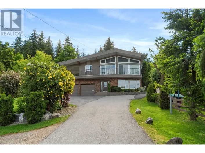 1280 Lakeshore Road NE, Salmon Arm
