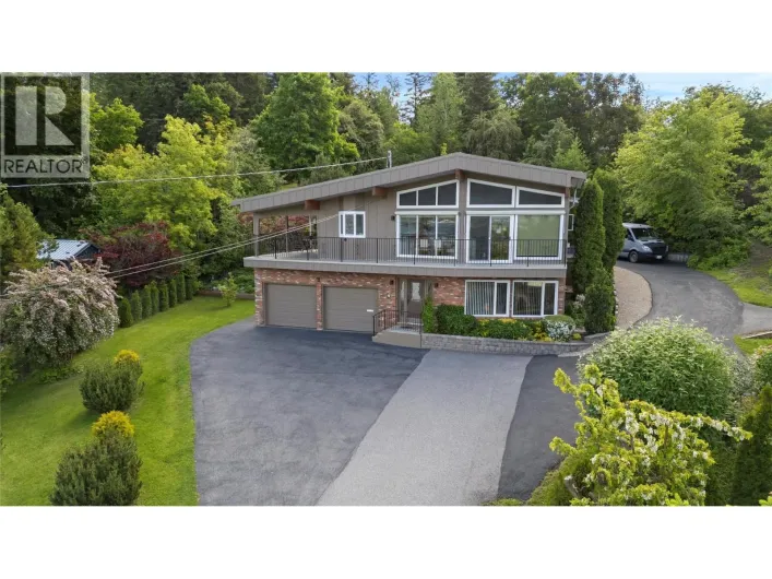 1280 Lakeshore Road NE, Salmon Arm