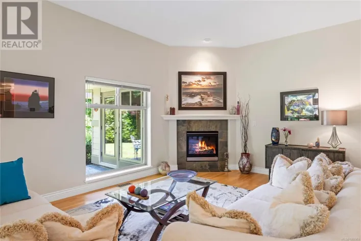 1281 Roberton Blvd, Parksville