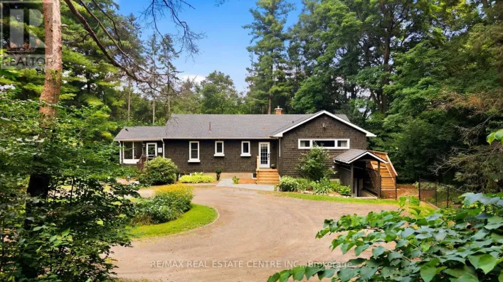 1282 GOVERNORS ROAD, Hamilton
