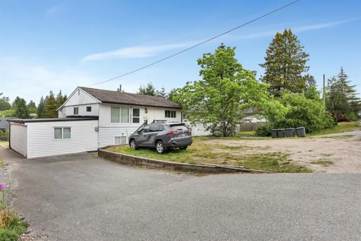 12841 98 AVE AVENUE, Surrey