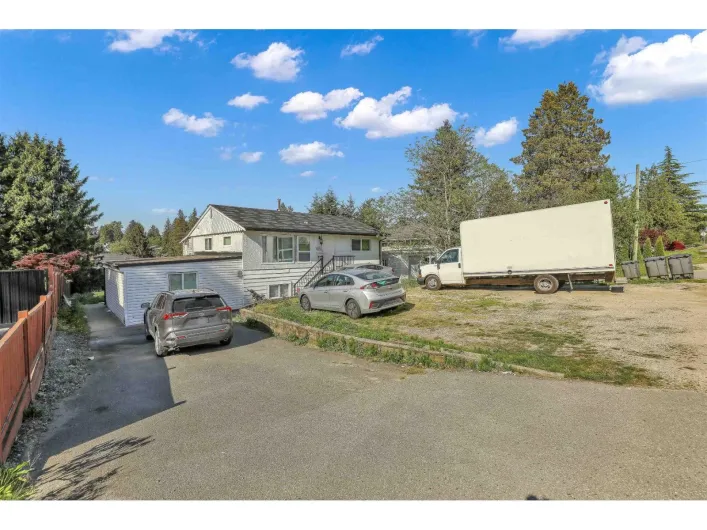 12841 98 AVENUE, Surrey