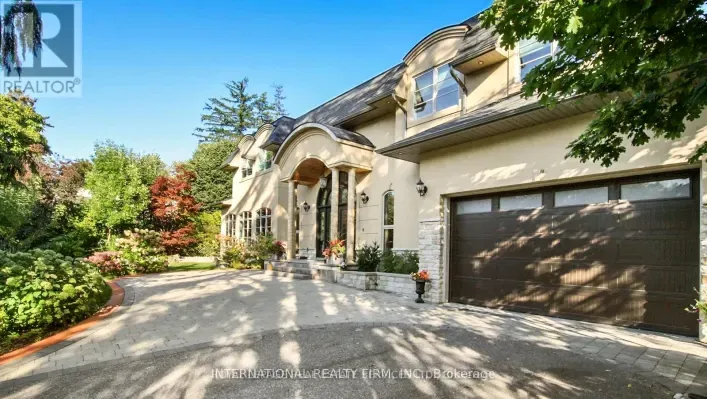 1286 CAMBRIDGE DRIVE, Oakville