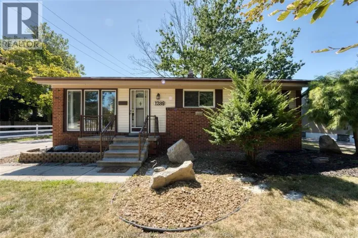 1289 Isabelle, Windsor