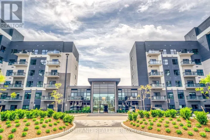129 - 102 GROVEWOOD COMMON, Oakville
