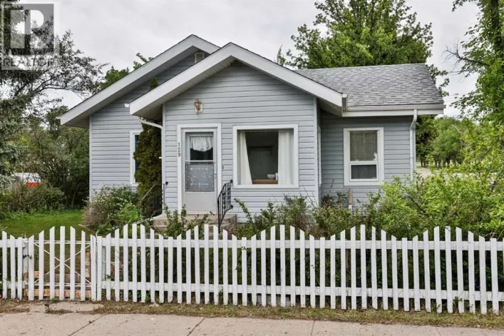 129 2 Avenue NE, Milk River