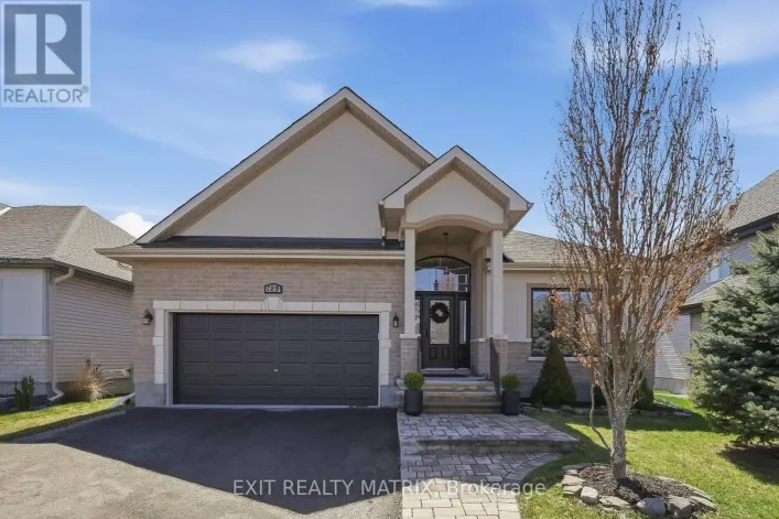 129 ABBEY CRESCENT, Russell