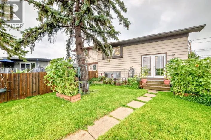 129 Dovertree Place SE, Calgary