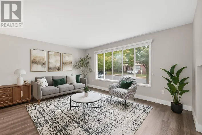 129 HIGHVIEW AVENUE E, London South