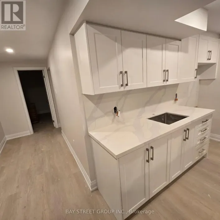 129 HUNTINGTON PARK DRIVE, Markham