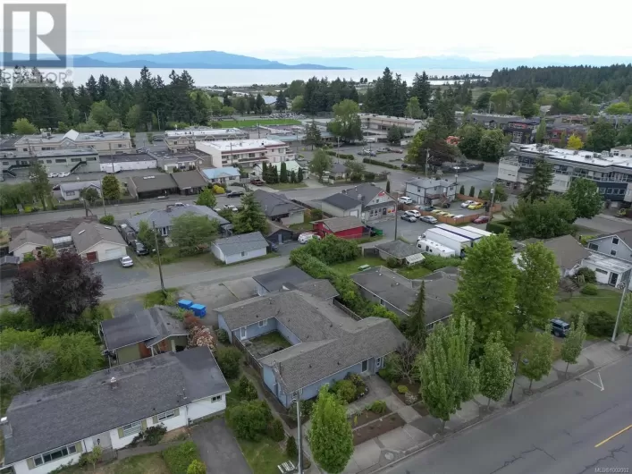 129 Jensen Ave E, Parksville