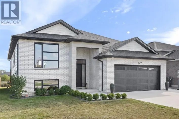 129 LAMBERT, Amherstburg