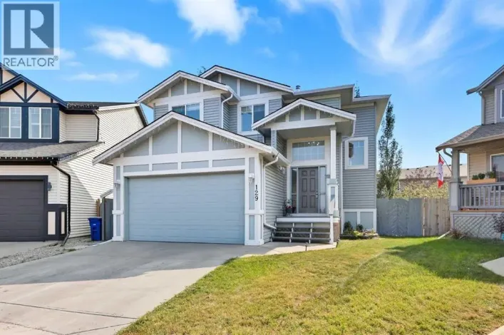 129 Luxstone Green SW, Airdrie