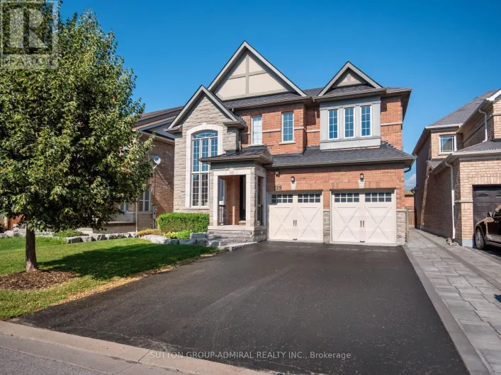 129 MOONEY STREET, Bradford West Gwillimbury