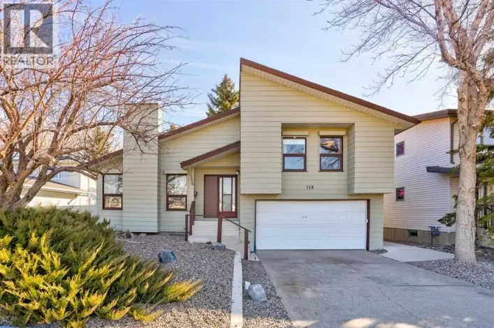 129 Oxford Road W, Lethbridge