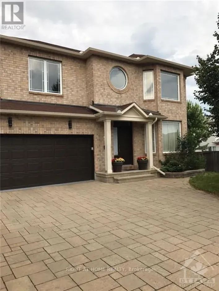 129 ROCKY HILL DRIVE, Ottawa