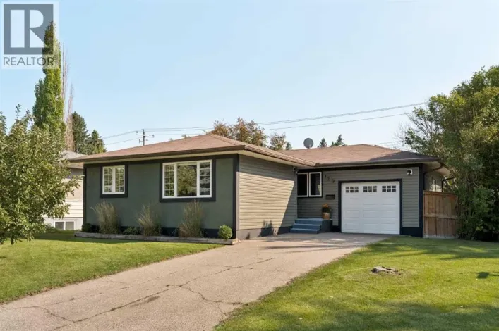 129 Springwood Drive SW, Calgary