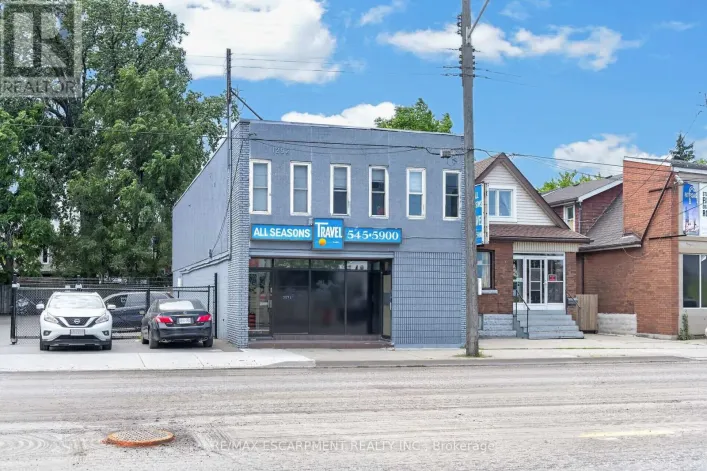 1292 BARTON STREET E, Hamilton