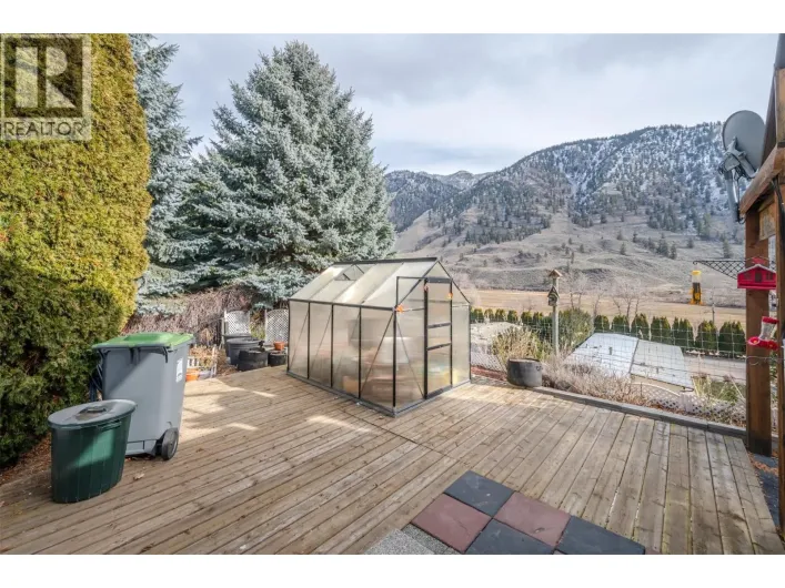 1292 Highway 3A Unit# 30, Keremeos