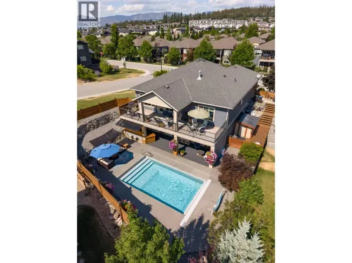 12931 East Ridge Drive, Lake Country